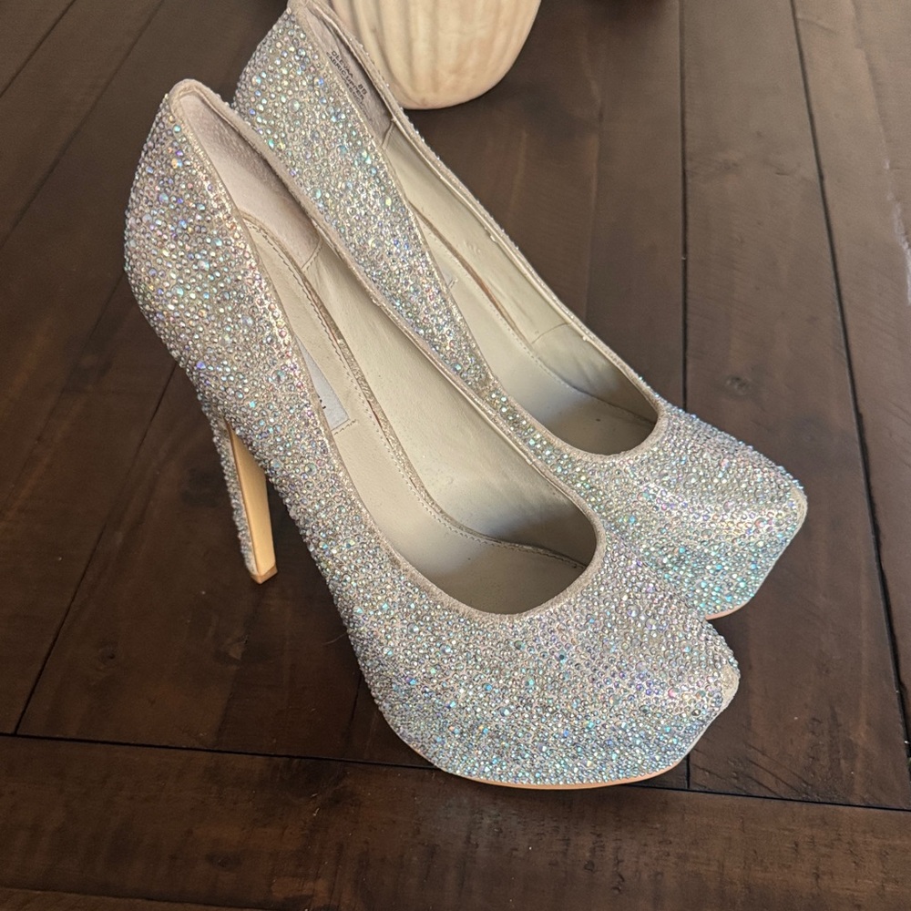 Steve Madden Silver Sparkle Heels